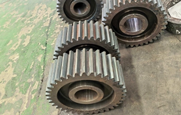 Hogyan lehet megoldani a tengerentúli alkatrészfeldolgozás és testreszabás kihívásait? A Tangshan Yuexin Machinery sikeresen teljesít nagy pontosságú külkereskedelmi megrendeléseket.